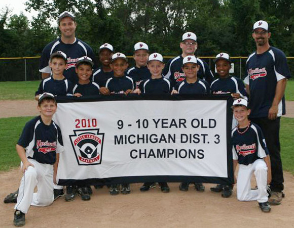 2010 MICHIGAN DISTRICT 3 CHAMPIONS PHOTO.jpg